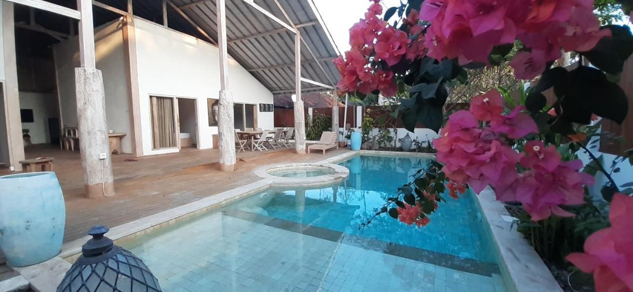 David Villa Gili Trawangan Esterno foto